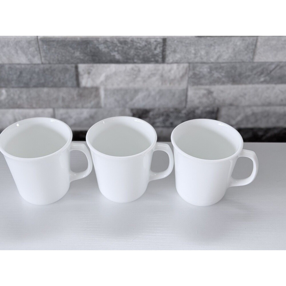Vintage Corning Corelle Winter Frost White Mug Set of 3 D Handle USA Coffee Cups